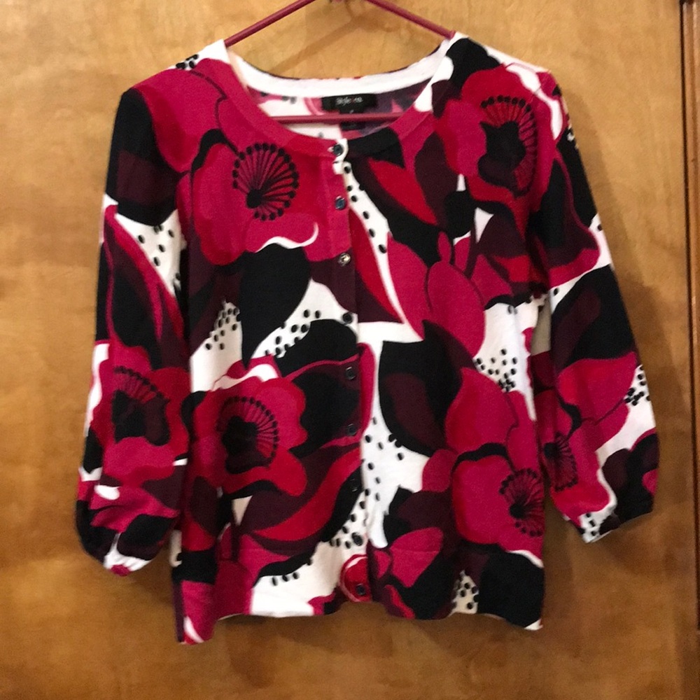 Cardigan sweater